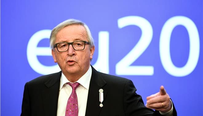 Γιούνκερ: Να μην γίνουν στην Ιταλία τα λάθη που έγιναν απέναντι στην Ελλάδα